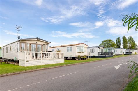 2010 Willerby Rio (12x35) two bedroom static holiday <b>caravan</b> <b>for</b> <b>sale</b> on a beautiful <b>riverside</b> <b>caravan</b> <b>park</b> with over a mile of river frontage on the Thames, near Oxford. . Riverside caravan park caravans for sale